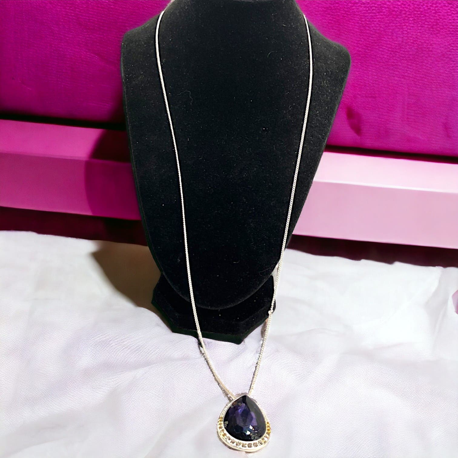 Nwt Purple Crystal Teardrop With Rhinestones Silver-Tone Chain Necklace!